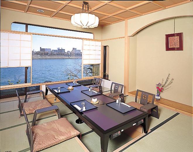 Hotel Shunjuan Hasshokaku Mizunowo à Kakamigahara Extérieur photo